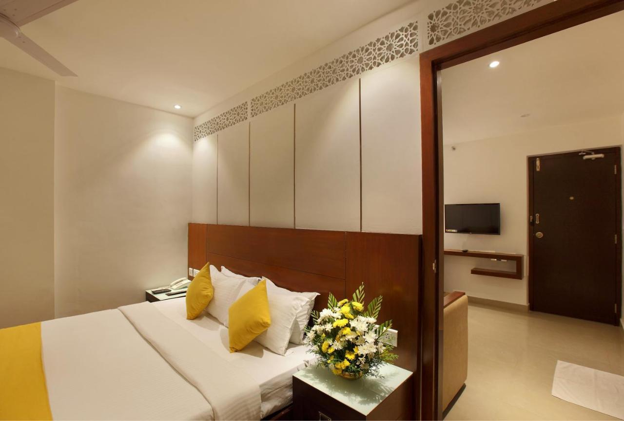 Hotel Park Residency Kuttiyadi Kuttyadi Экстерьер фото