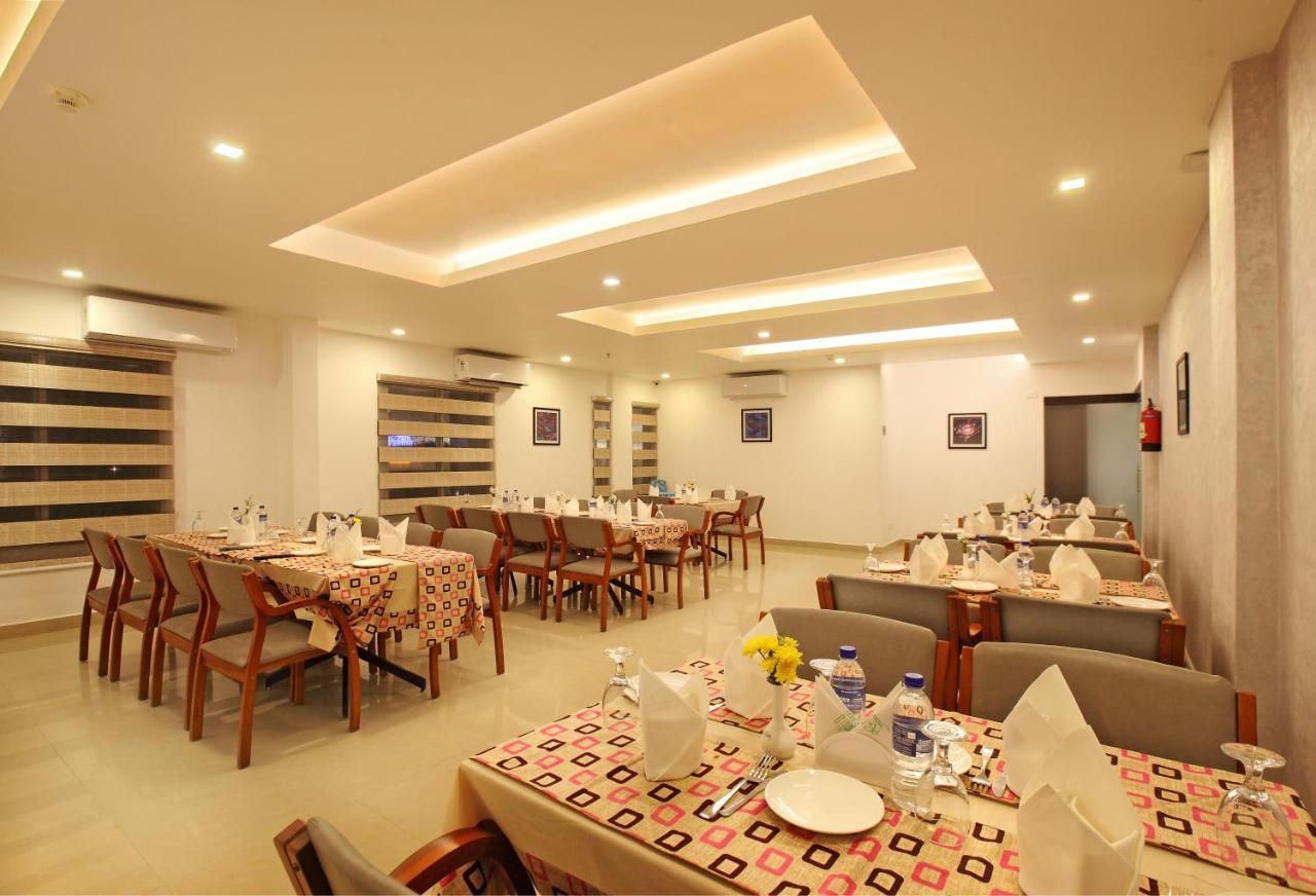 Hotel Park Residency Kuttiyadi Kuttyadi Экстерьер фото
